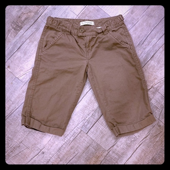 Brown Aeropostle Capri Pants - Picture 1 of 4